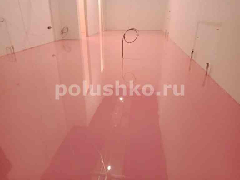 розовый наливной пол